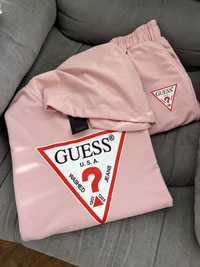 Новый женский костюм Guess