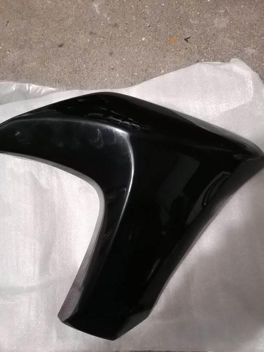 Lateral direita Kawasaki ER6 N