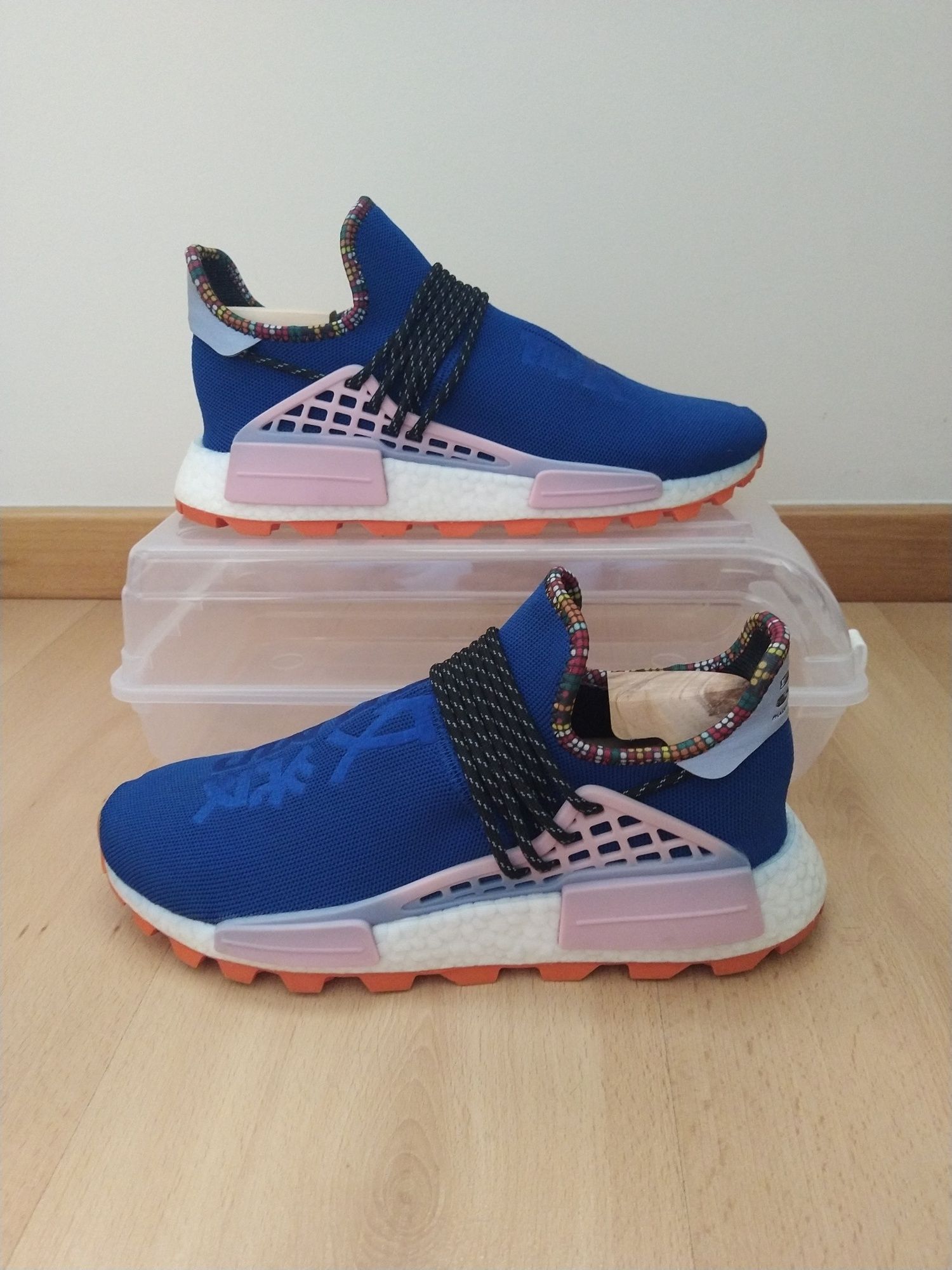 Adidas Human Race - 42 2/3 - Powder Blue