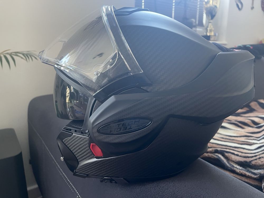 Kask Motocyklowy Scorpion EXO TECH CARBON (M 57-58cm) prawie nowy