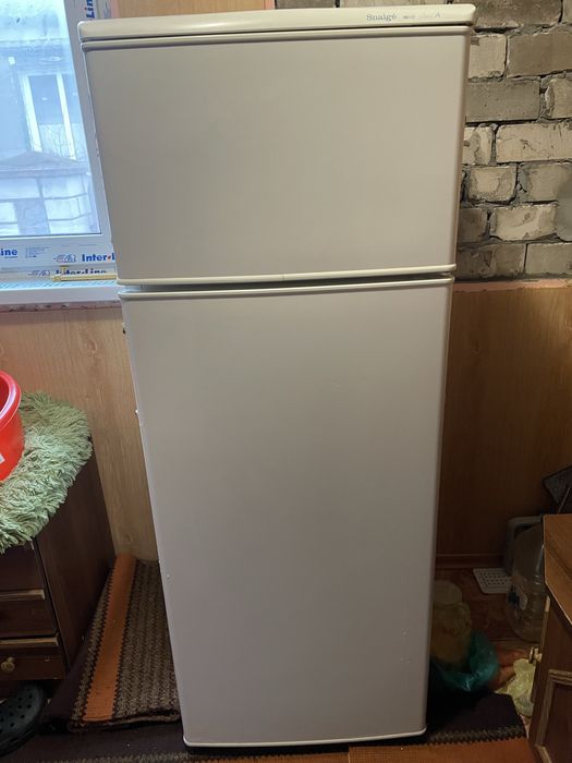 Холодильник Snaige