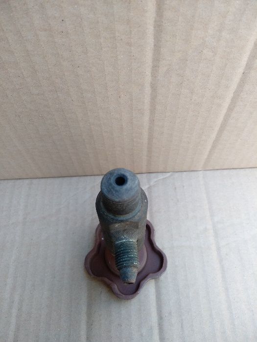 вентиль (кран) высокого давления игольчатый PN160