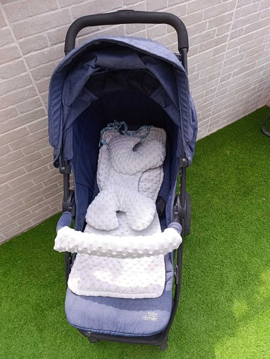 Carrinho Britax Romer B-agile M em bom estado + Gratis