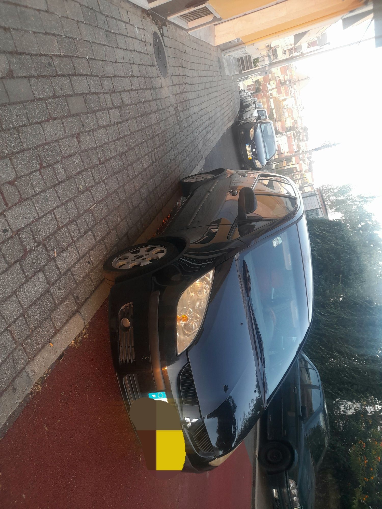 .Mitsubishi Colt 1.1.  2004a