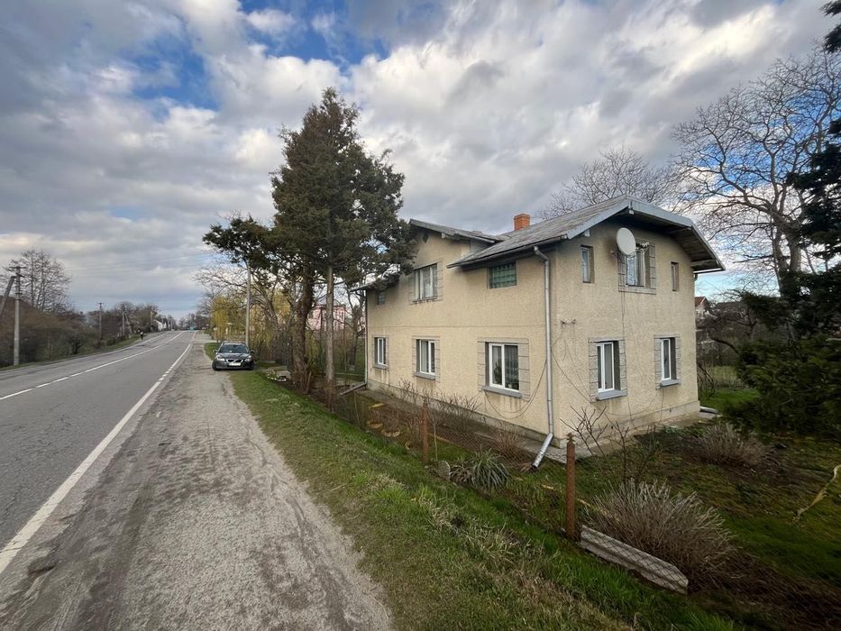 Житловий будинок поблизу м. Стрий та м. Моршин