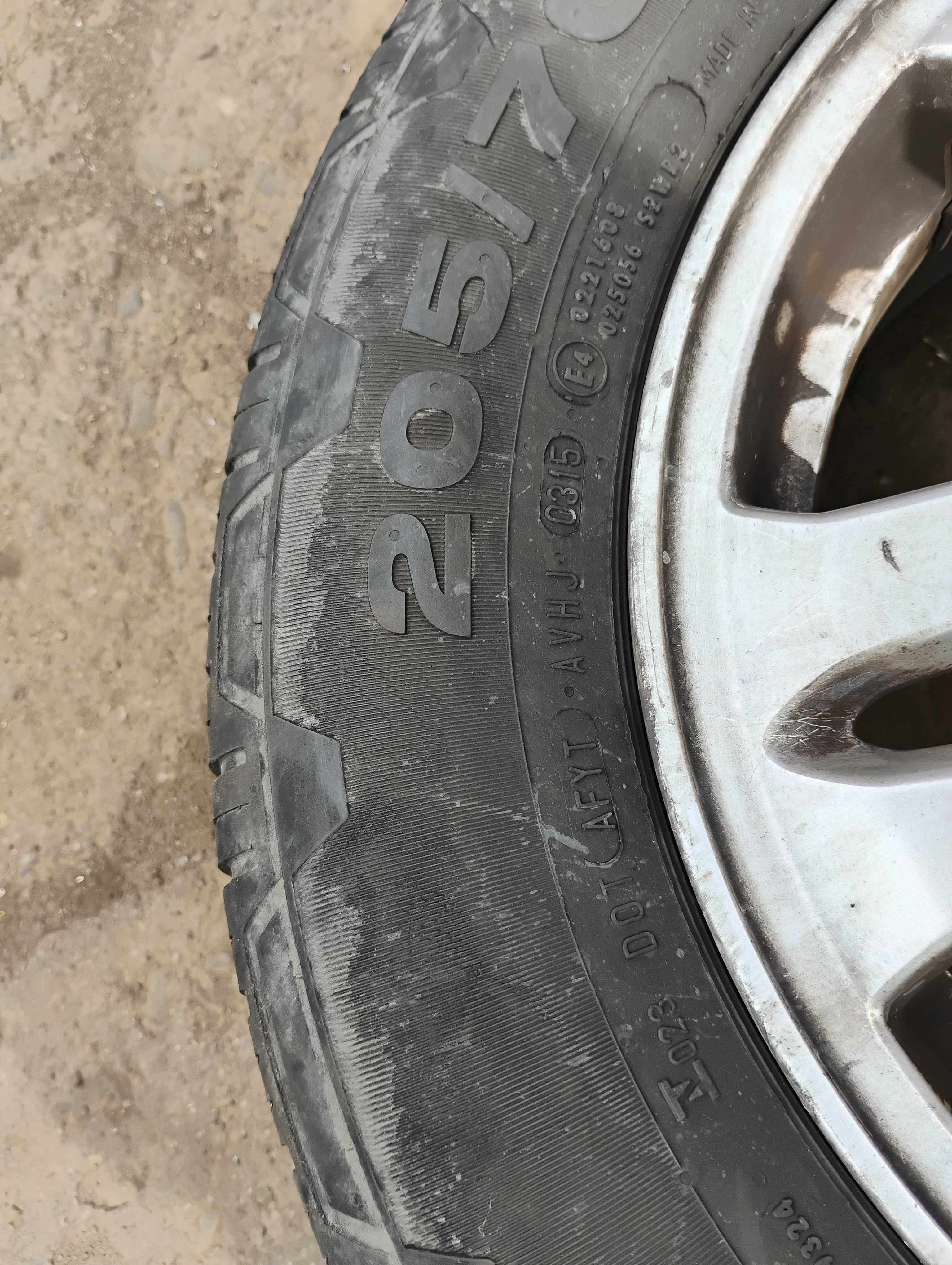 Komplet kół alufelgi Honda CR-V 205/70 R15