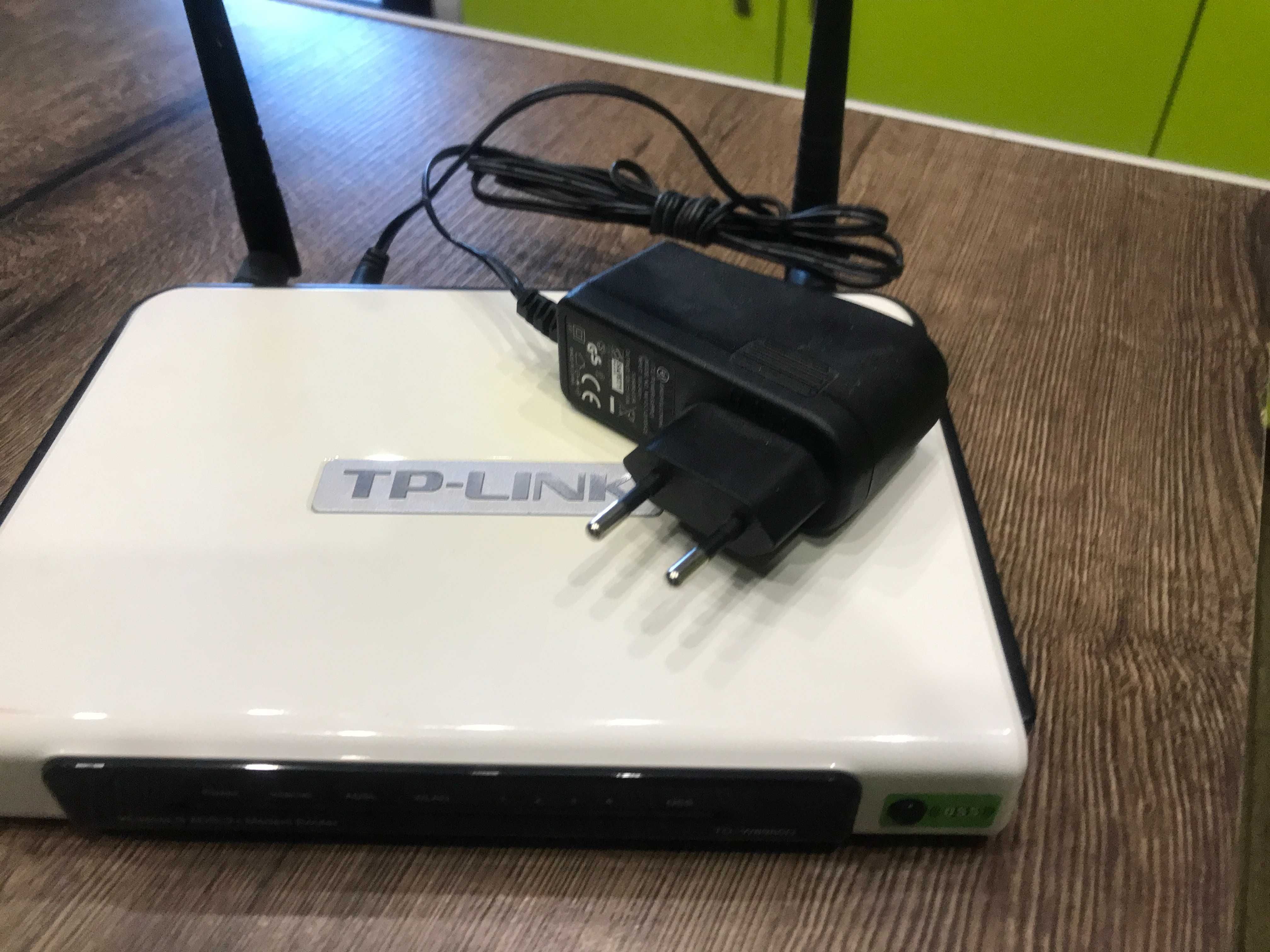 Роутер TP-Link TD-W8960N