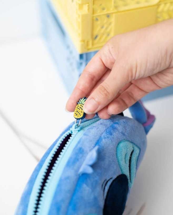 Disney Stitch Sticz piórnik saszetka pluszowy na przybory szkolne