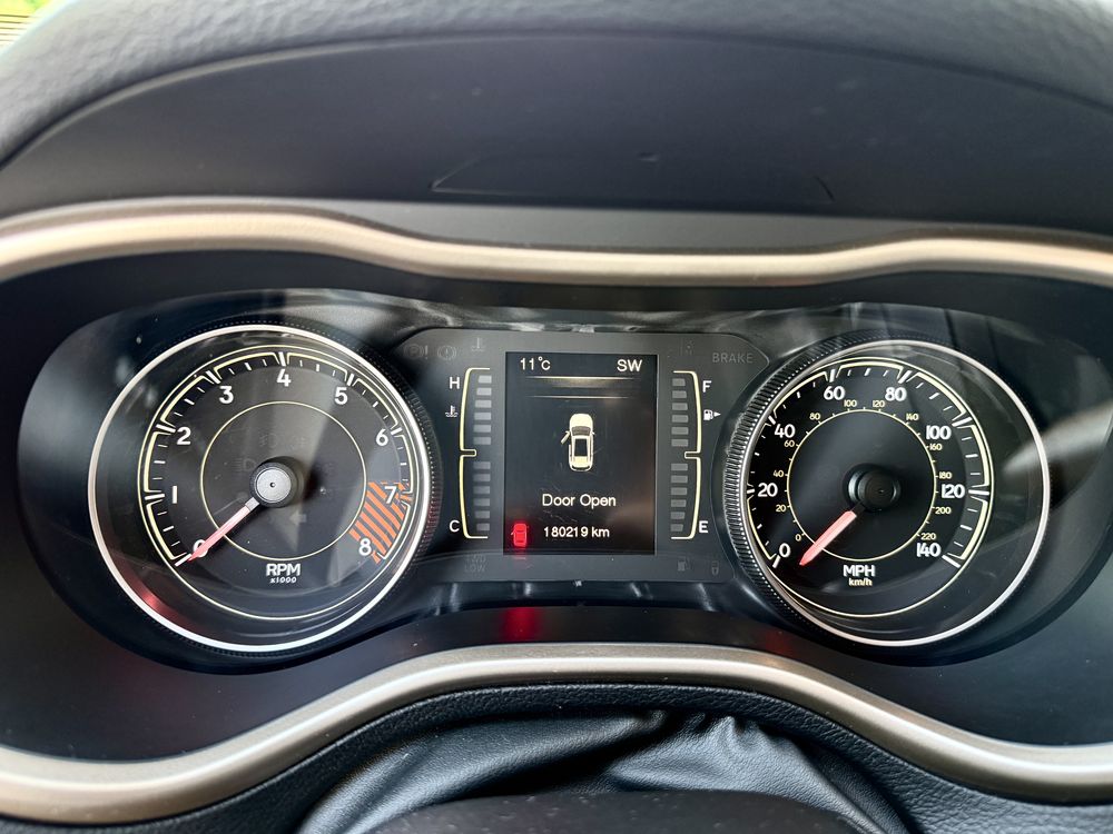 Jeep Cherokee 2014, automat benz+lpg, 272KM