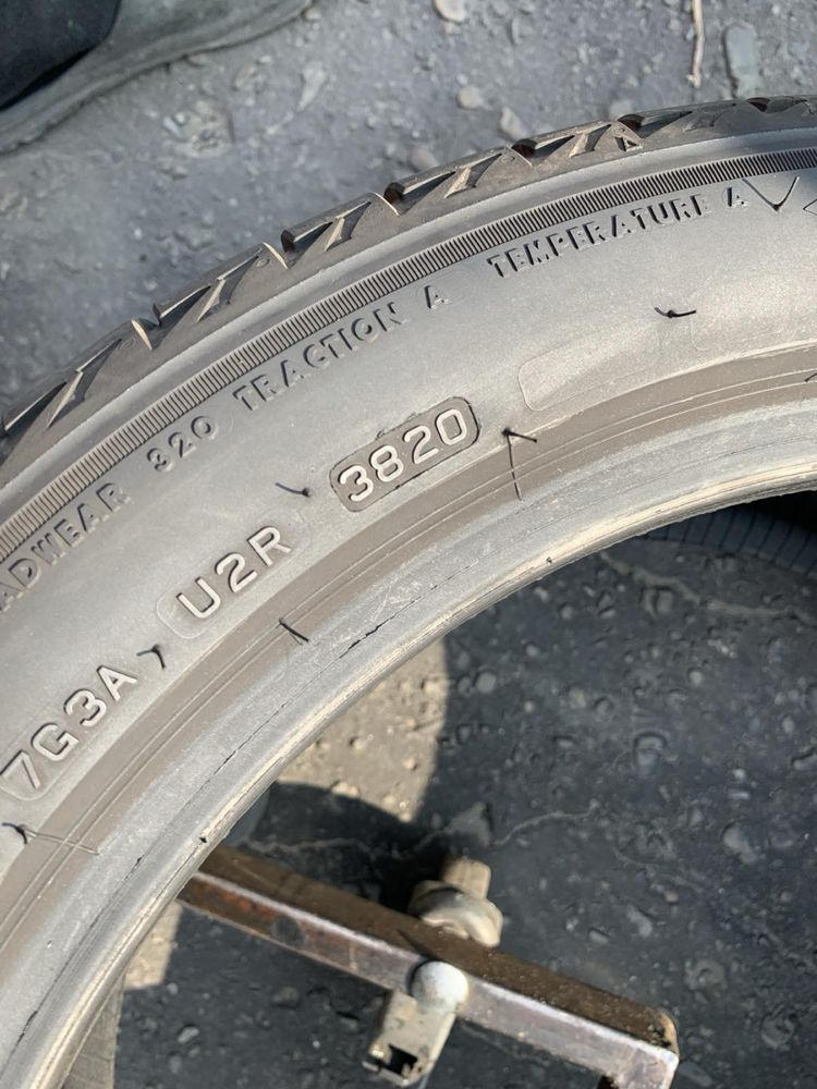 Шини 255/40 R18 пара Bridgestone 6мм, 2020р