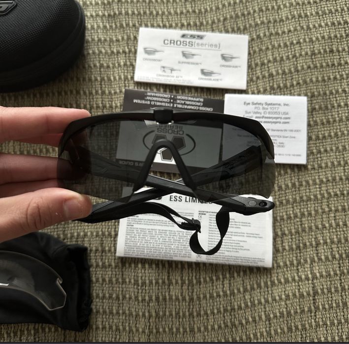 Захисні тактичні балістичні окуляри ESS Crossbow 3LS Чорний (Black)