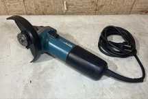 Болгарка → Makita 9558HN на 840 Вт. | 11.000 об/хв.