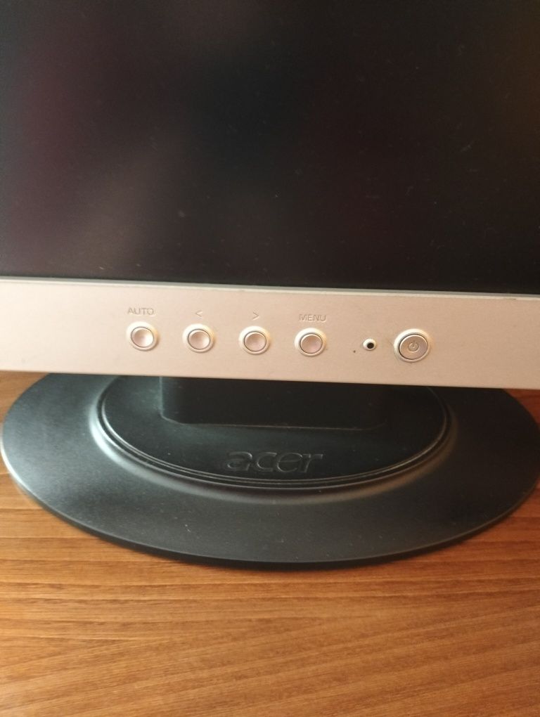 Monitor Acer AL1715