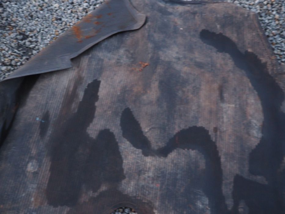 Wykładzina guma bagażnika mercedes W111 sedan