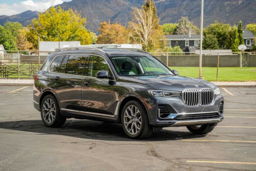 BMW X7 xDrive40i      2019