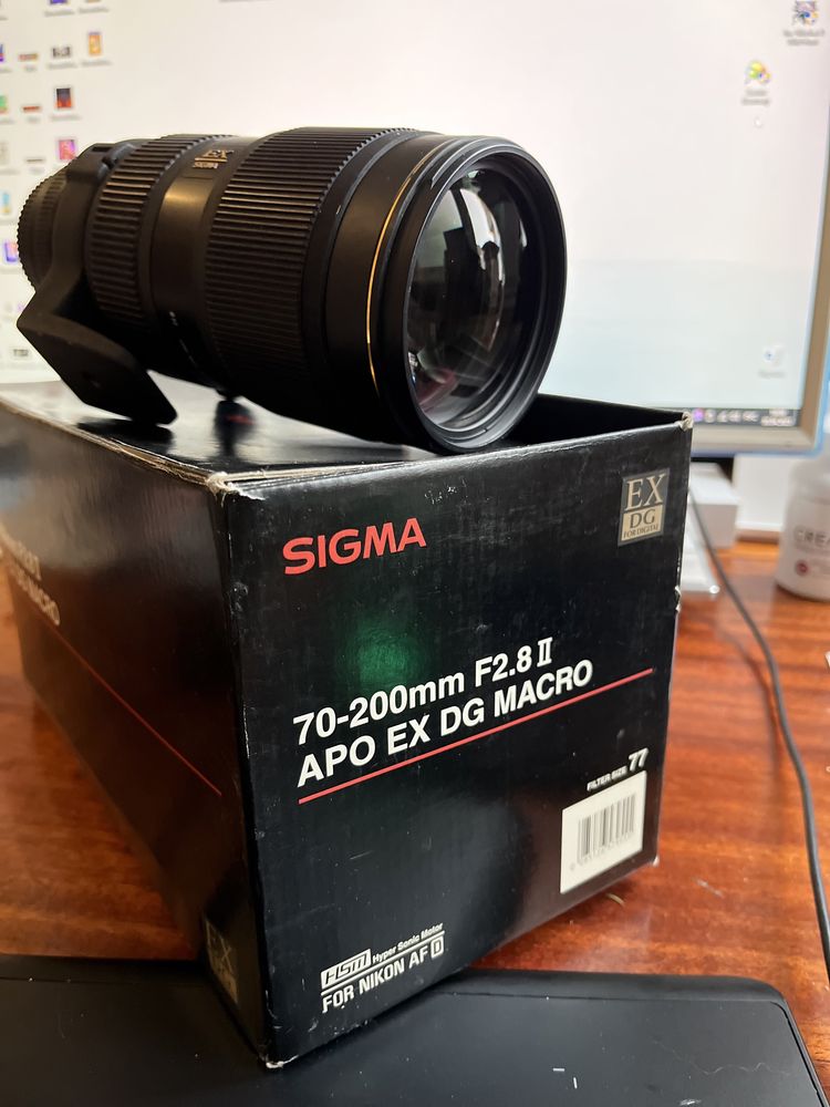 Объектив Sigma 70-200 F 2.8 APO EX DG MACRO