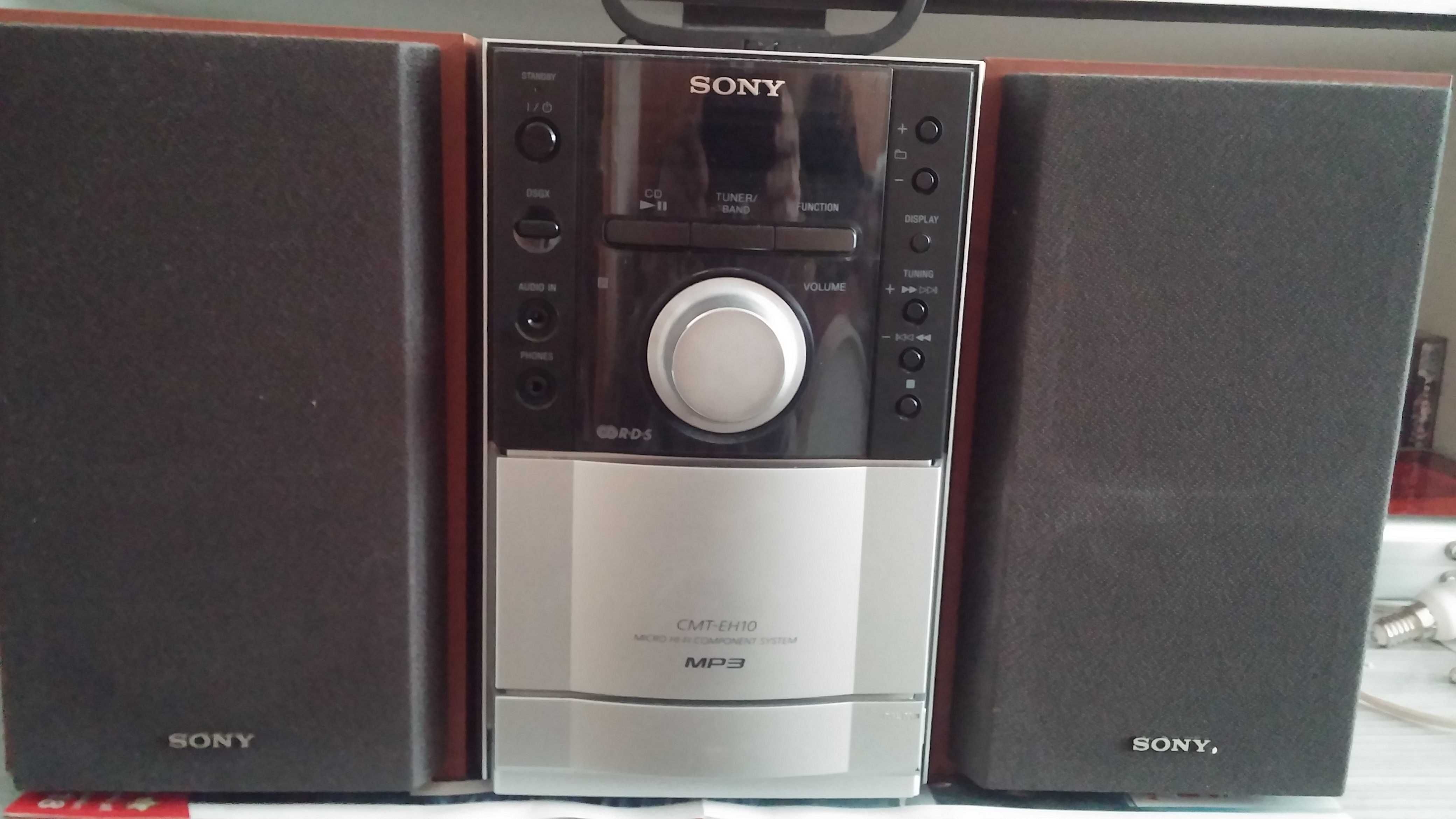 Mikro wieża SONY Cd/MP3/AUX  NOWY pilot SONY Możliwa wysyłka