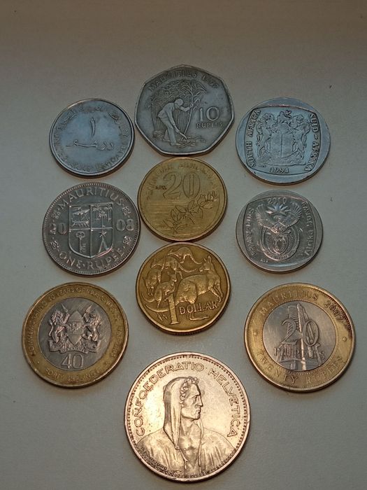 Монеты мира. Купюры СССР.