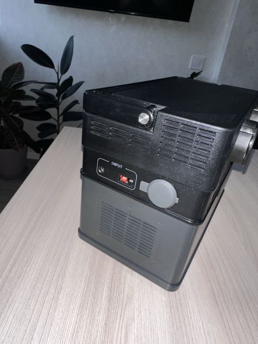 Портативна зарядна станція ALLPOWERS