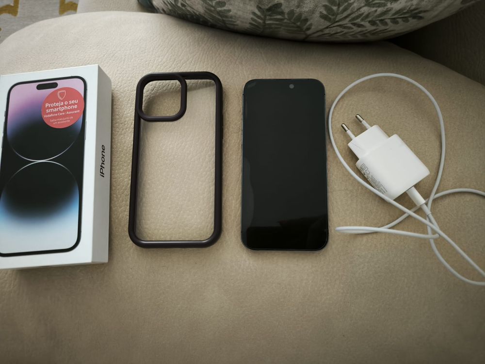 Iphone 14 Pro Max Roxo