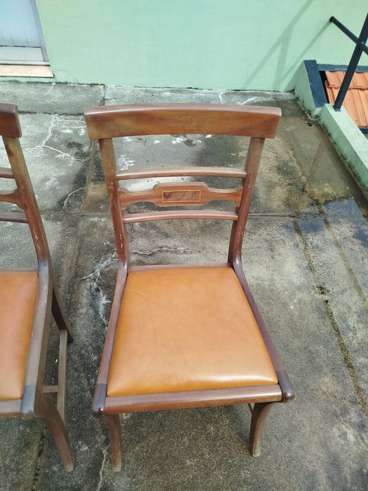 Conjunto de 4 cadeiras