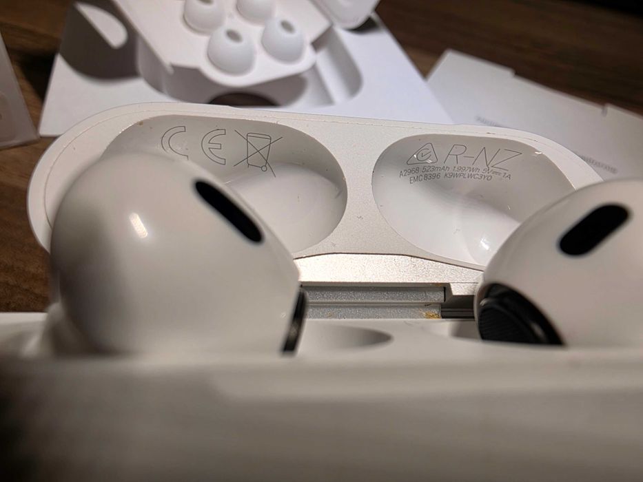 Apple Airpods Pro 2. eneracji (USB-C) MagSafe gwarancja do 08.12.2025