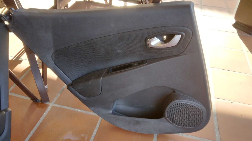 Painel porta Renault Clio 4 IV (quartelas, forro))