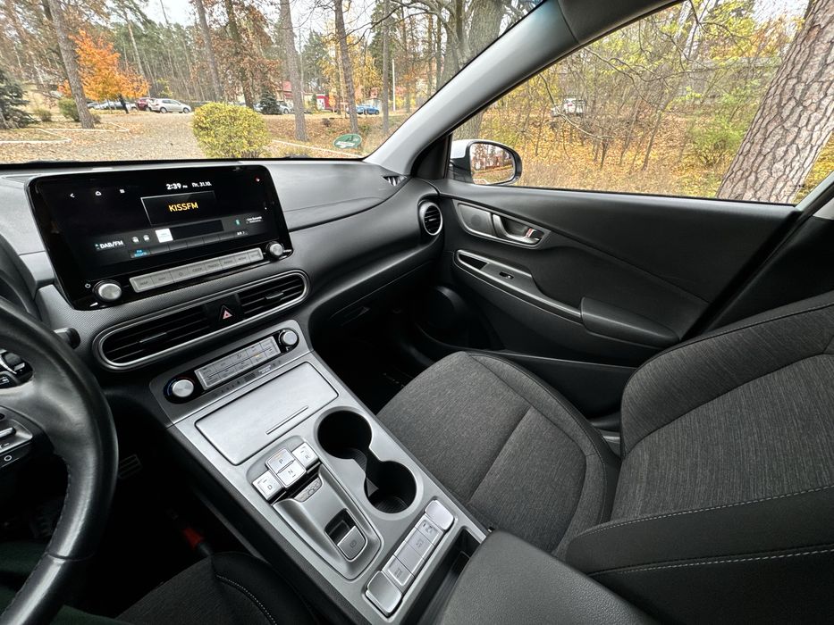 Hyundai KONA elektric  64 kWt 2020 рік