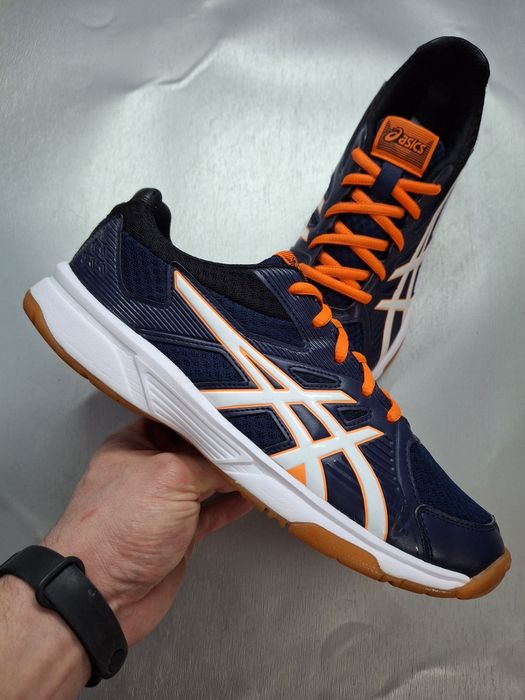Кроссовки ASICS Upcourt 3