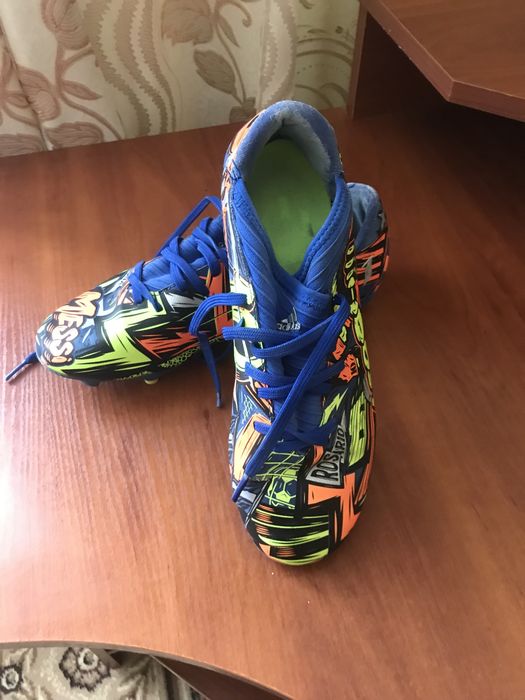 Продам буци Adidas Meisi