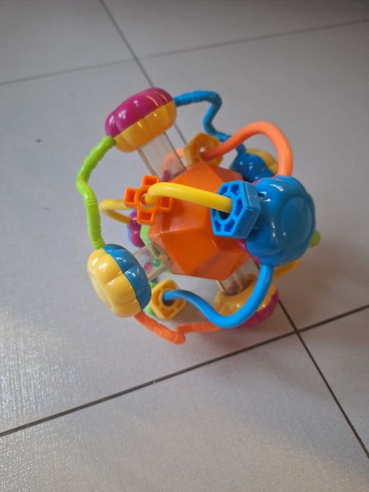 Przeplatanka , zabawka niemowlęca