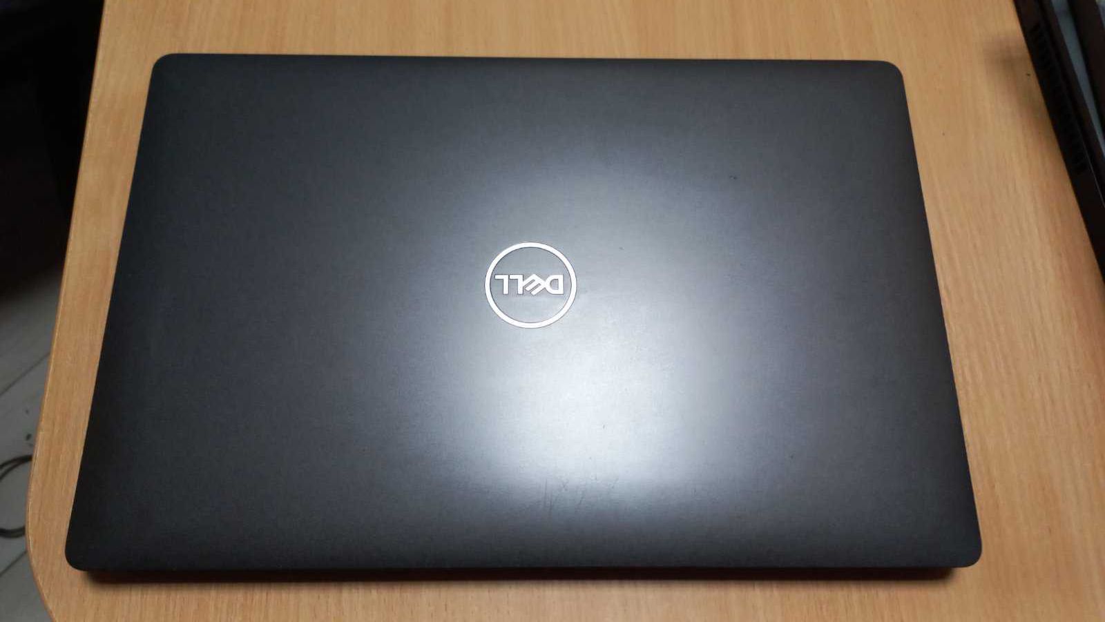 Ноутбук Dell Latitude 5500\15,6 Full HD\Core i5-8250U \16GB\ SSD 256GB