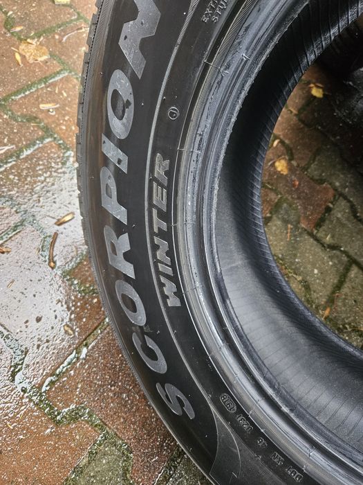Opony Zimowe Pirelli Scorpion 255.60.18 112H