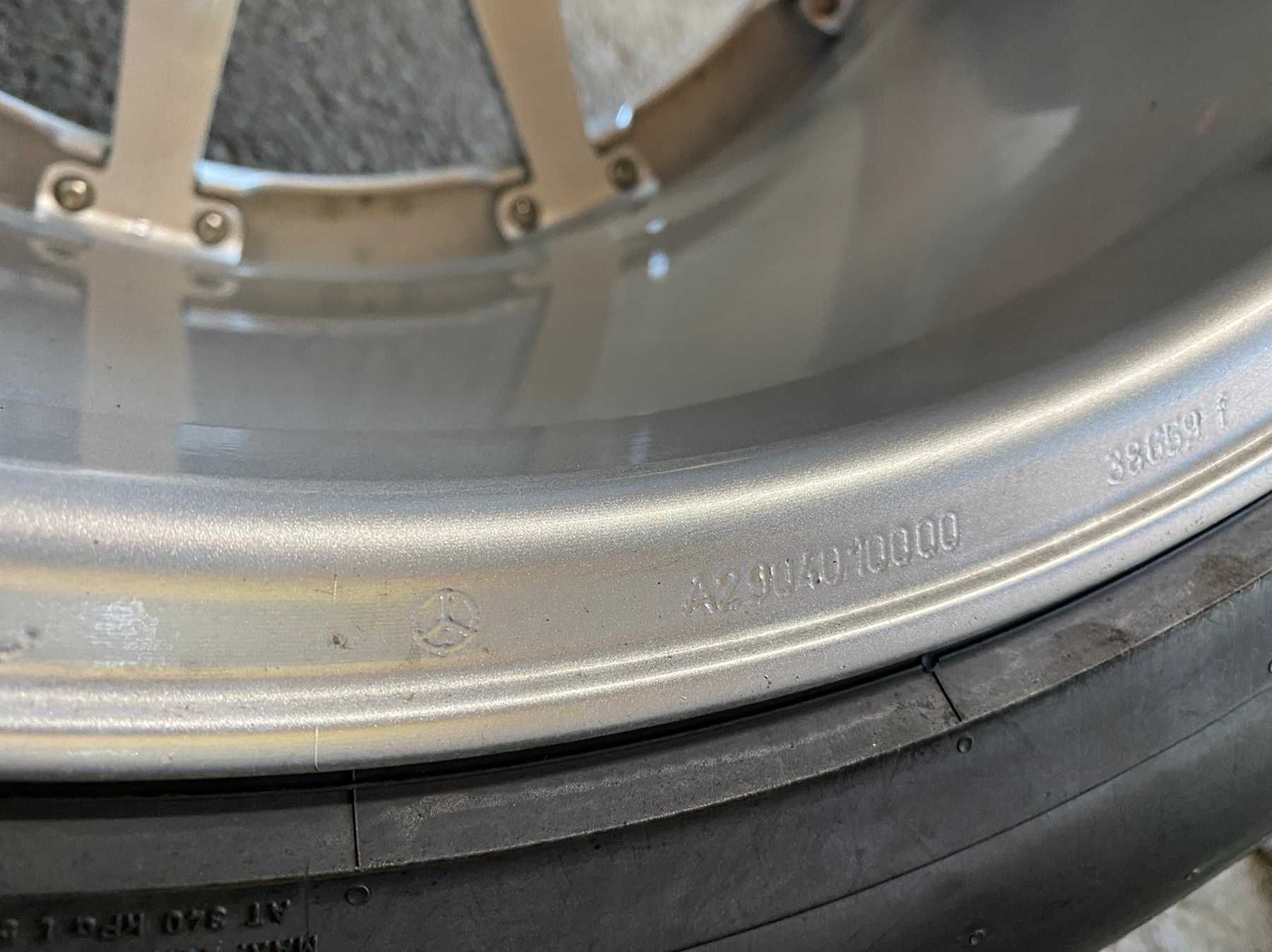 Оригинальные диски R19 на Mercedes 5x112 + шина Pirelli 255/45. 285/40