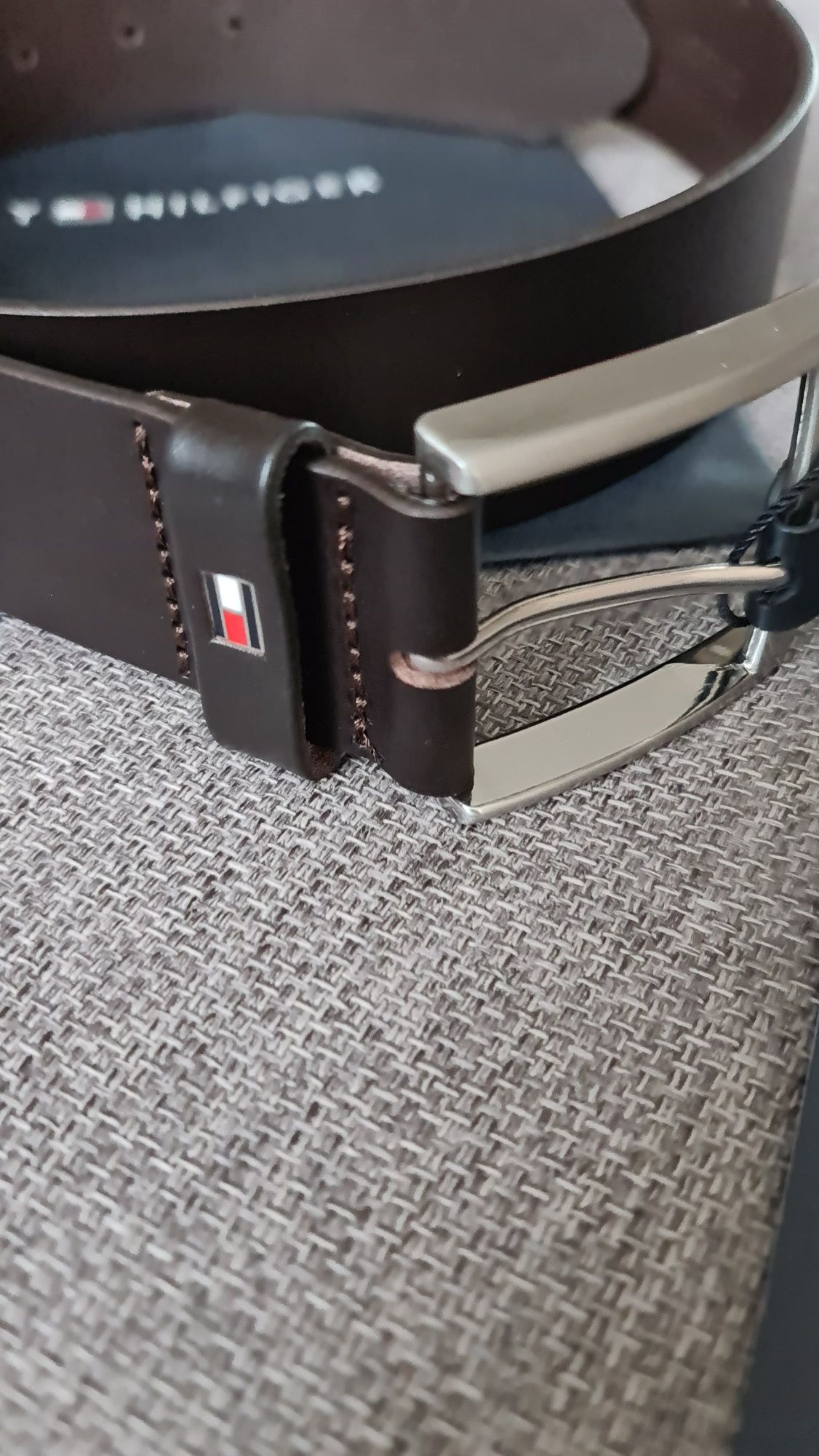 Pasek męski skóra naturalna tommy hilfiger.