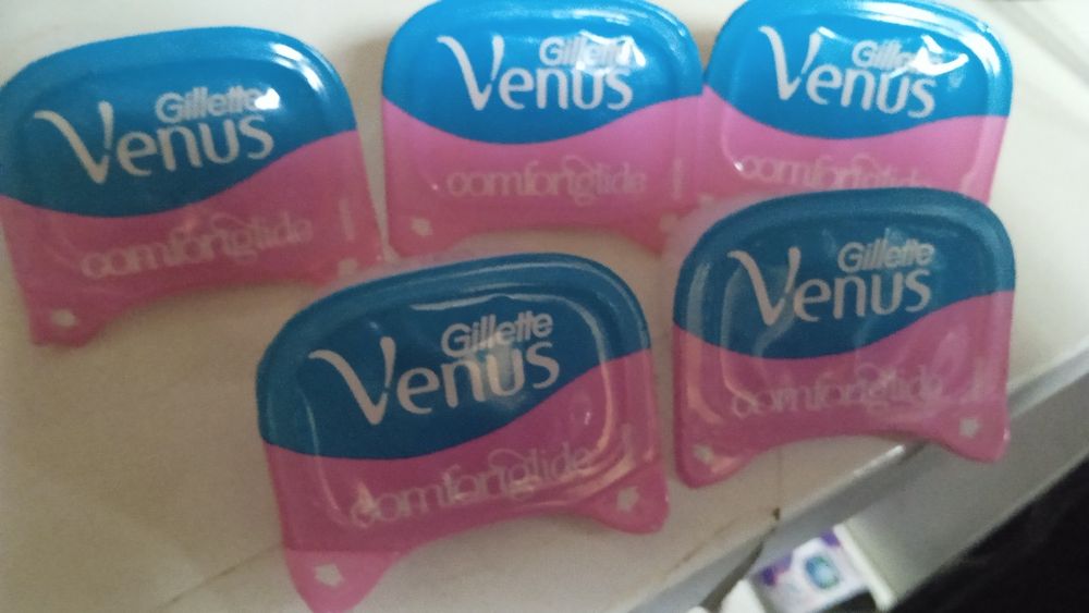 Касеты на бритву винус