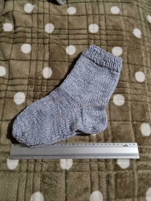 Є новинки! В'язані шкарпетки ручної роботи.