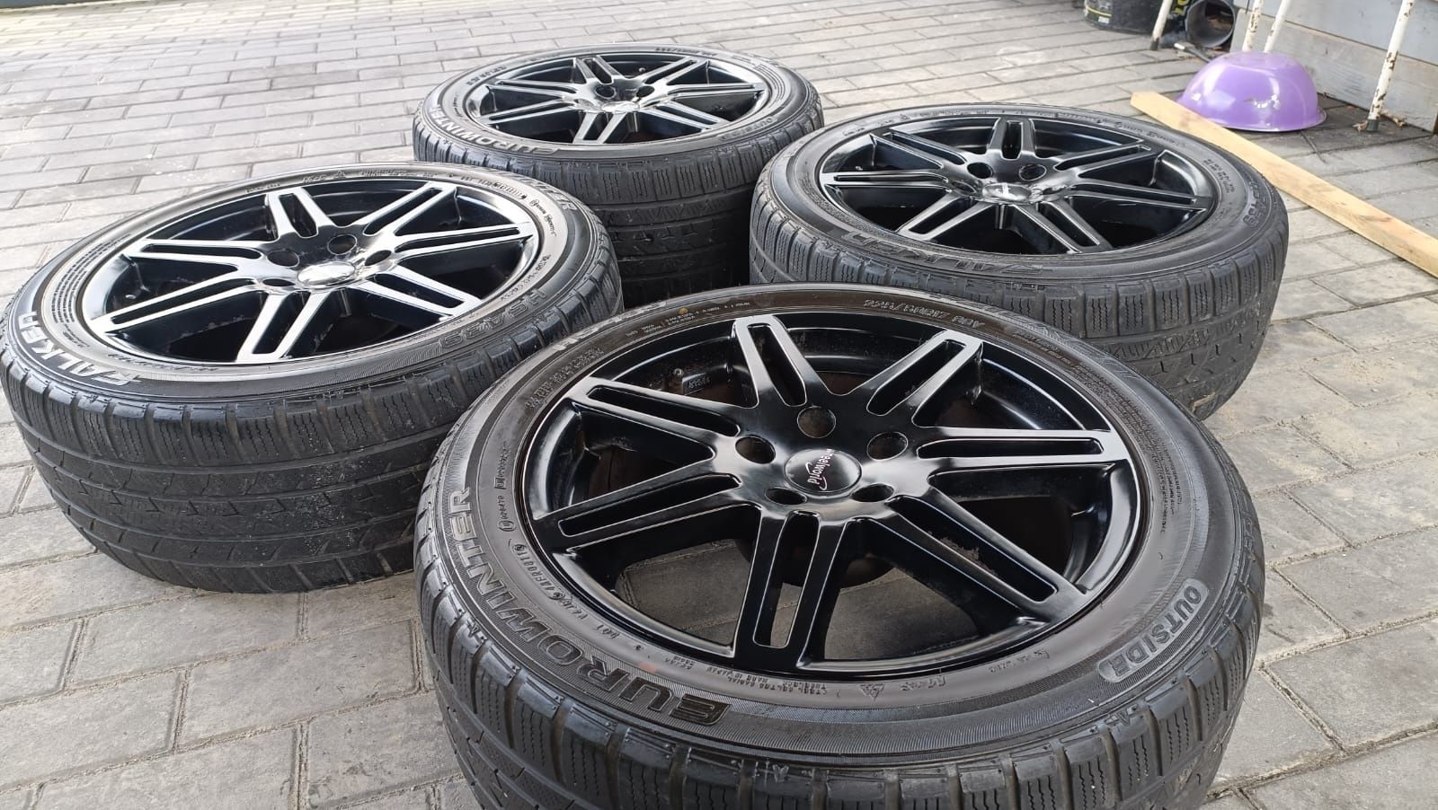 17" felgi 5x112 opony 225/50/17 Audi a5 a4 b6 b7 b8 A6 C6 C7 VW Passat