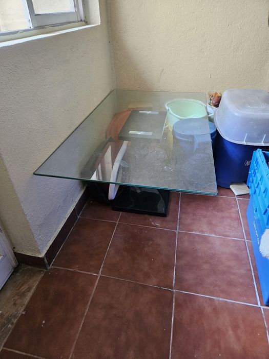 Mesa de Centro em vidro