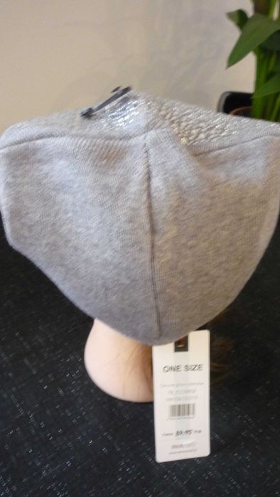 Czapka damska Monnari z cyrkoniami