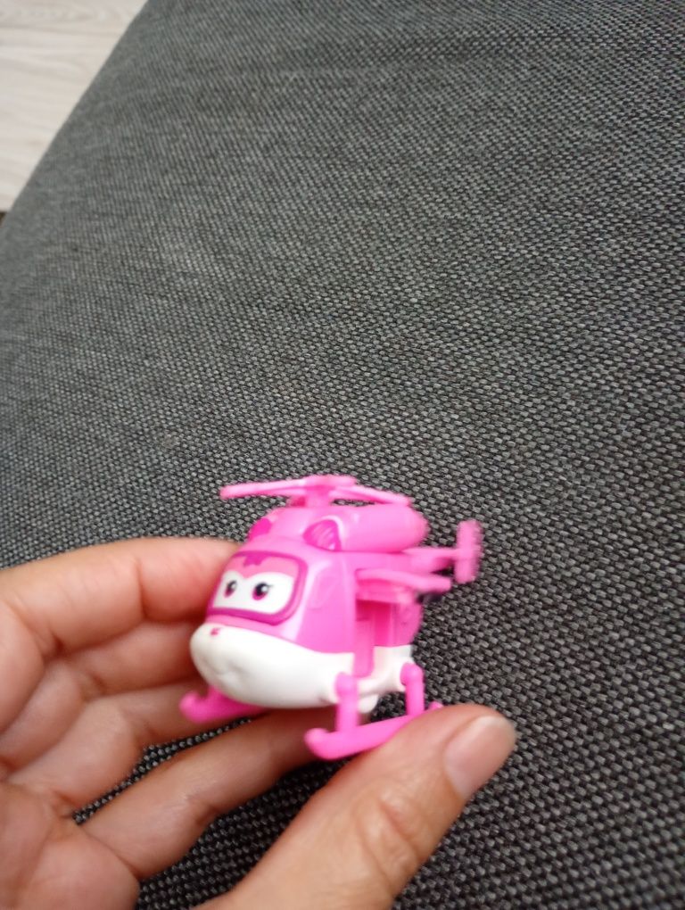 Dizzy super wings transformers