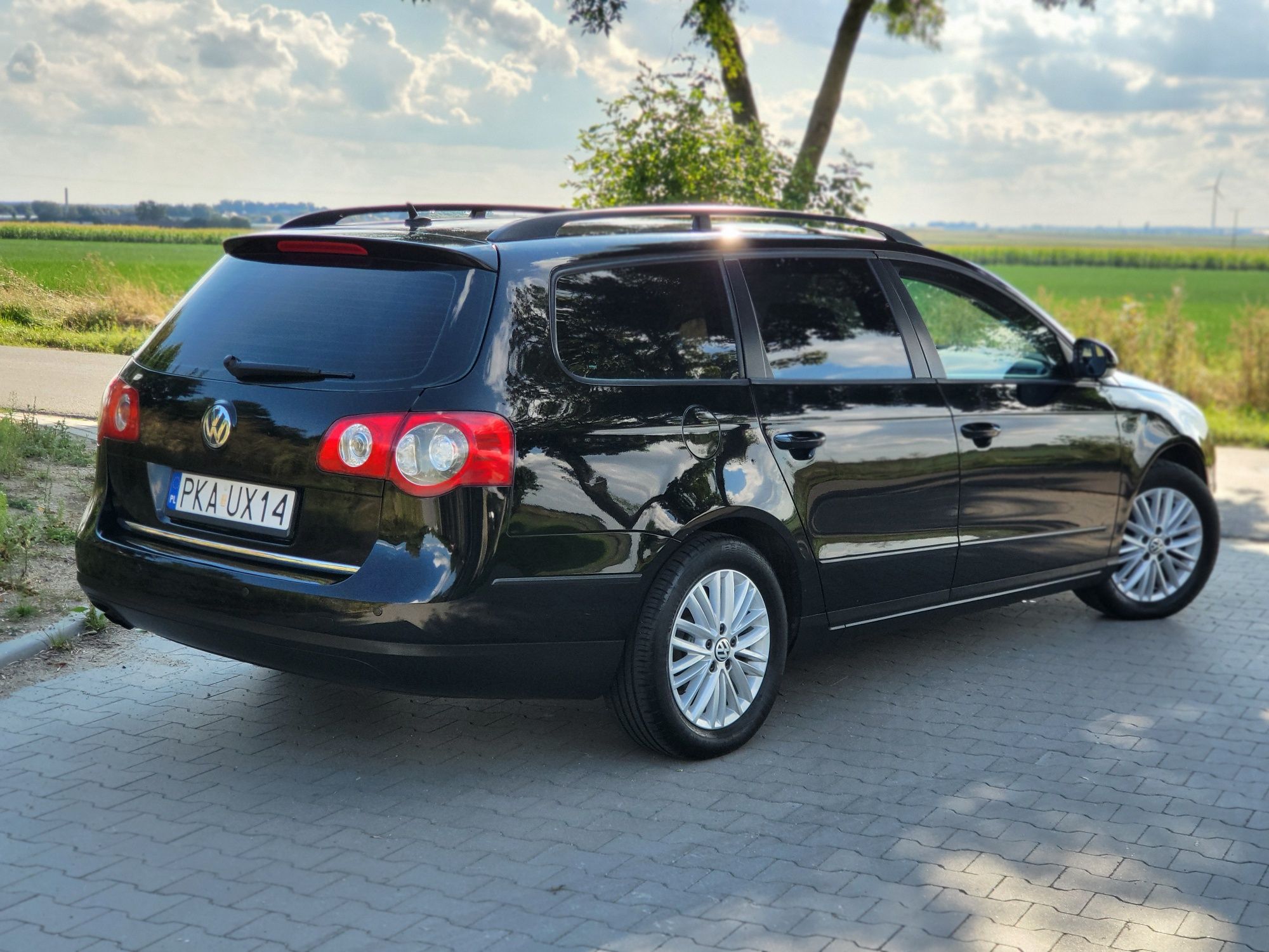 VW Passat B6 1.9 TDI BKC 105km 2005r - Klima Mrozi - Stan Bdb - Navi