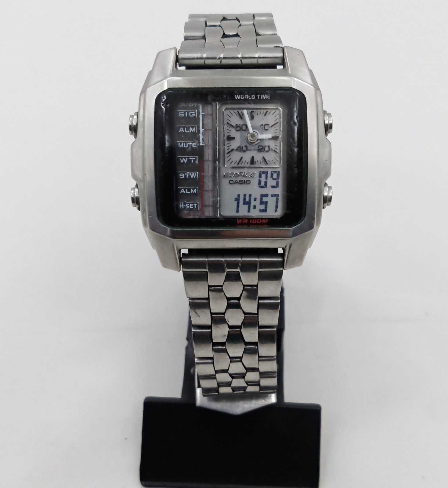 Часы Casio EFA-124.