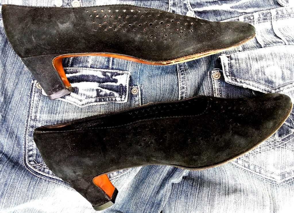 skórzane buty czółenka 38 czarne S.Kélian ażur przód #vintage unikat
