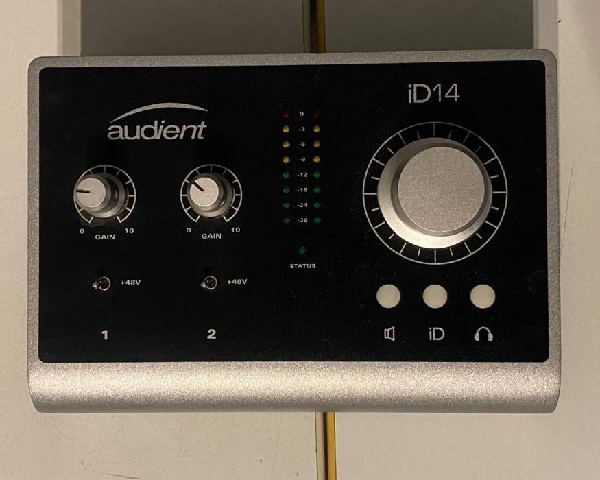 Звукова карта Audient ID14 mk1