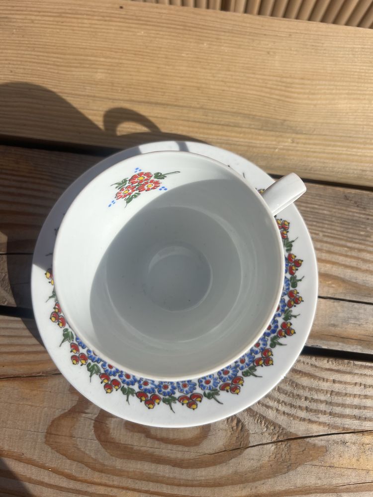 Cepelia Opole filiżanka ze spodkiem porcelana recznie malowana