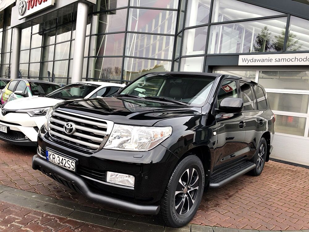 Przyciemnianie szyb, auto detaling, pranie tapicerki, myjnia.