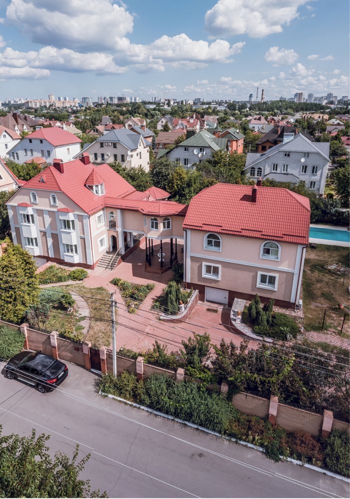 Подобово будинок для святкувань з басейном Софіївська Борщагівка