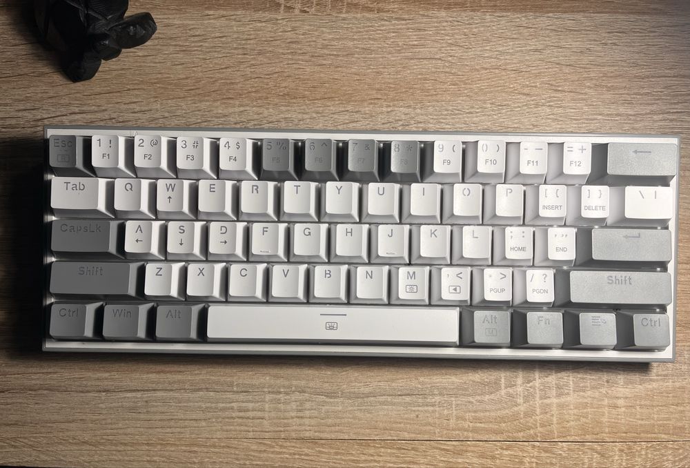 Teclado Mecanico RedDragon 60%