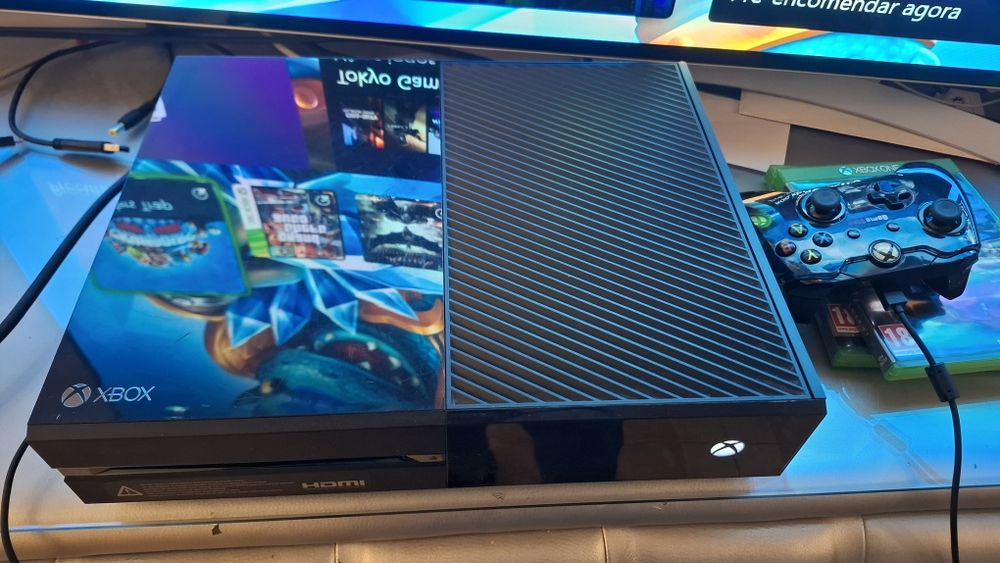 Xbox One 500Gb + 3 Jogos